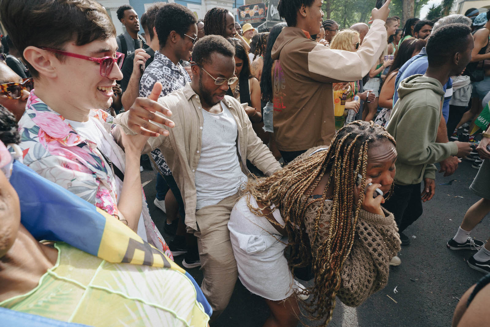 Crowds dancing at Notting Hill Carnival 2022