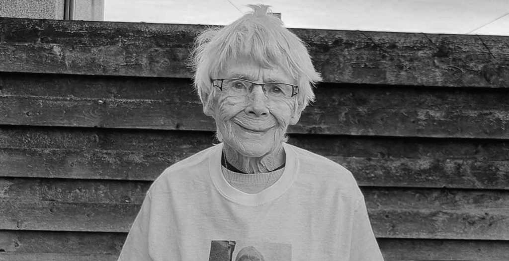 Fans Mourn Passing of Popular 78-Year-Old Gamer