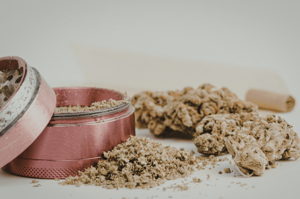 How to Tell If Your Weed Is Good, Mid, or Actually Trash